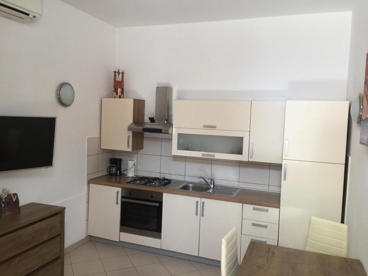 Apartma Izola Luaran gambar
